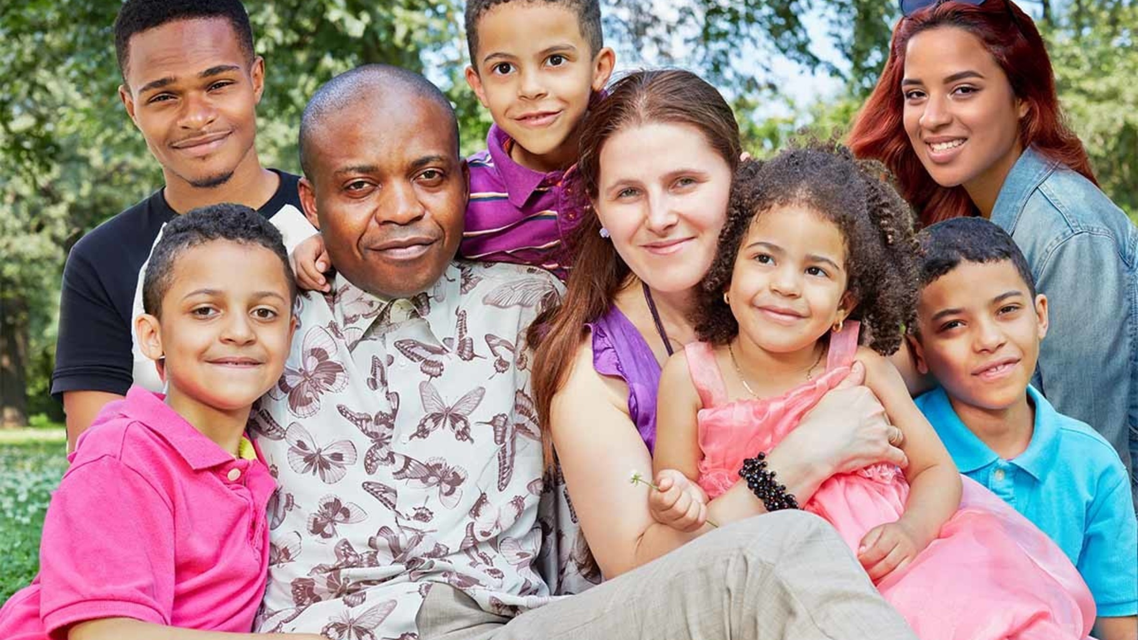 Dan and Stacey, with their six children